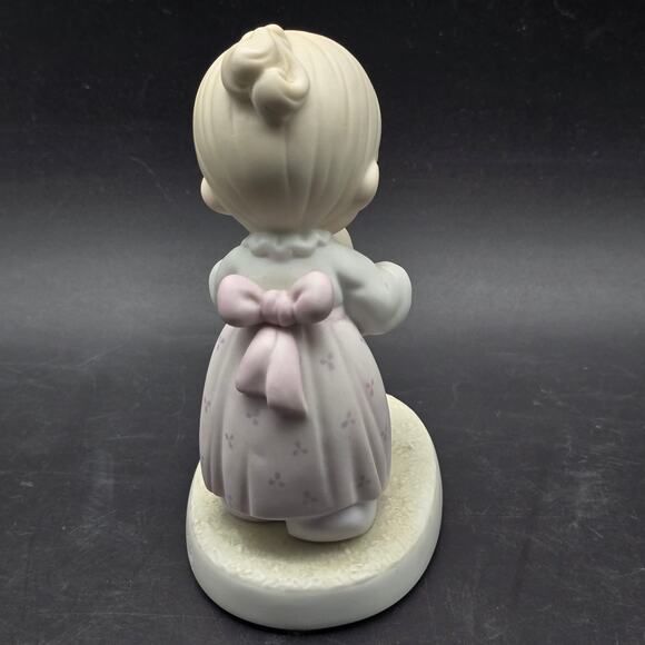 Precious Moments One Step At A Time Figurine Baby's First Steps New Mom Gift - Picture 8 of 8
